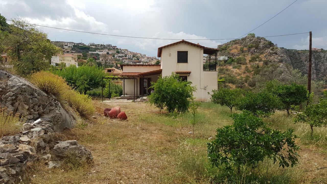 Ample Modern Country Home Nea Epidavros Buitenkant foto