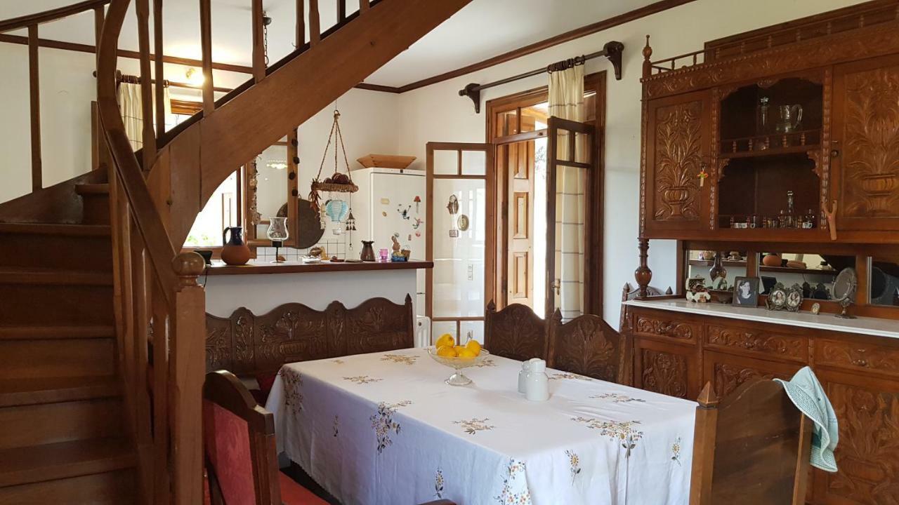 Ample Modern Country Home Nea Epidavros Buitenkant foto